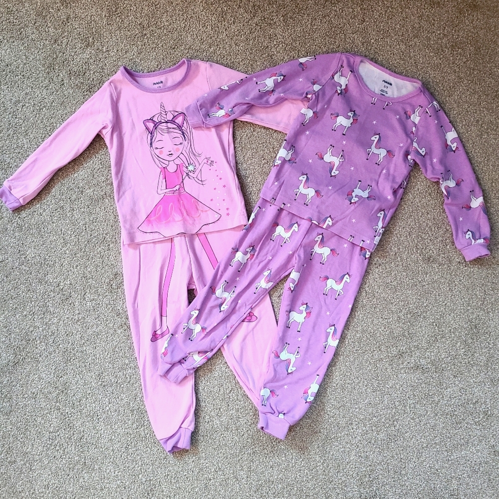 🌸3/$30🌸 Set of 2 2T - 3T Toddler Girl Pyjamas Pink Purple Unicorn Set